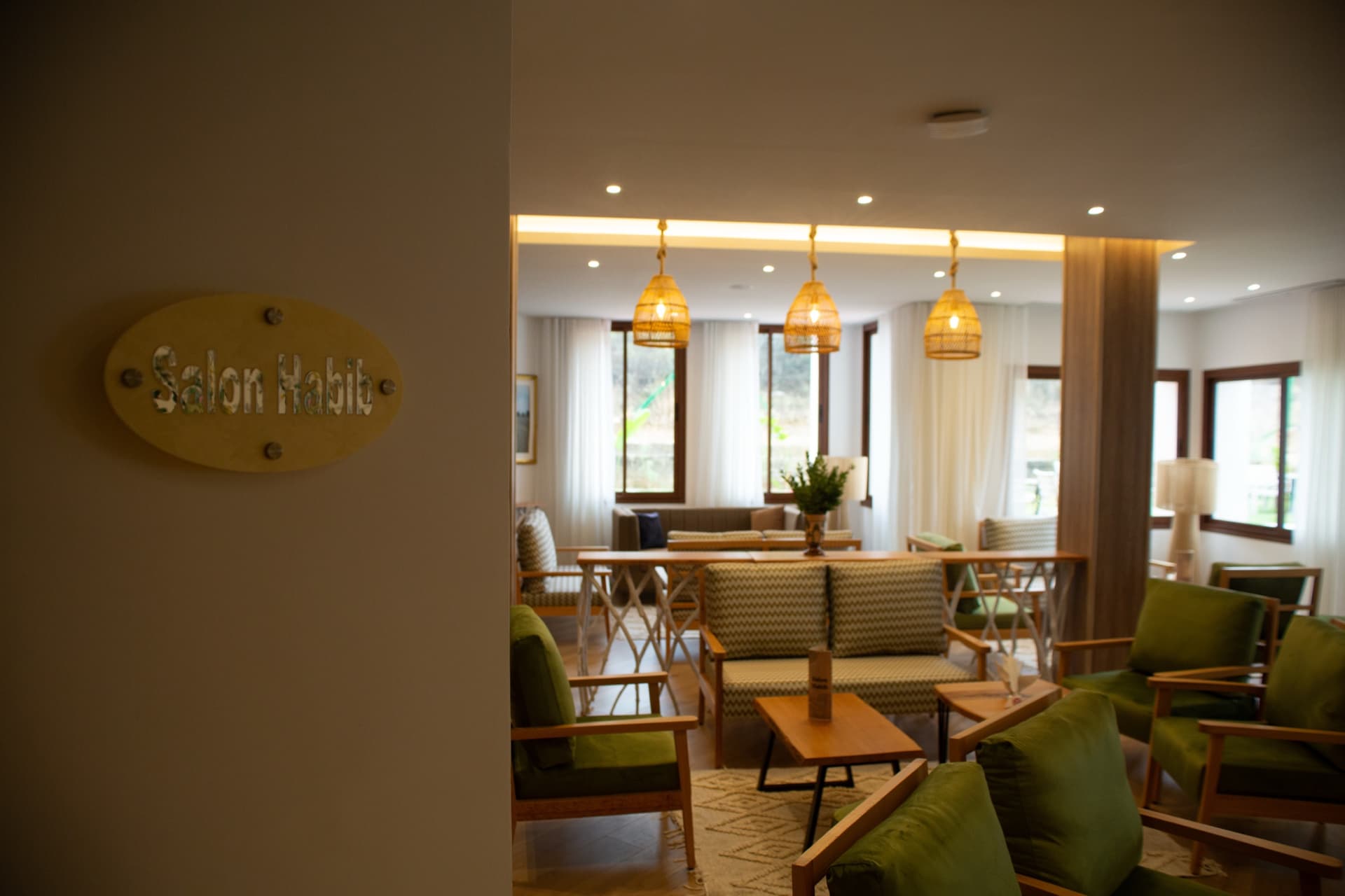 Salon Al Habib